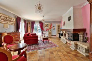  Maison � vendre 8 pi�ces 210 m�