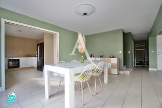  Maison � vendre 4 pi�ces 145 m�