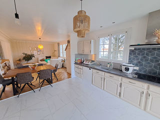  Maison � vendre 7 pi�ces 200 m�