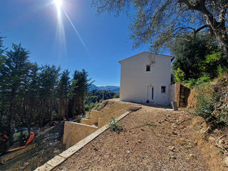  Maison 4 pi�ces 100 m� La roquette sur var