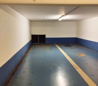  Parking / Garage � vendre 