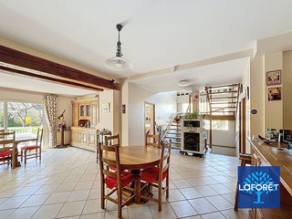  Maison � vendre 10 pi�ces 248 m�