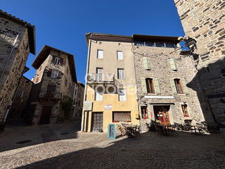  Immeuble � vendre 10 pi�ces 200 m�