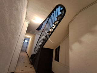  Immeuble � vendre 5 pi�ces 200 m�