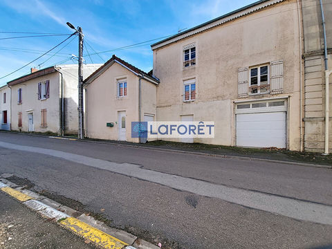   Maison Doulaincourt 3 chambres Maison - 4 pi�ce(s) - 161 m�