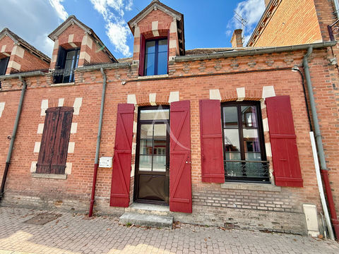   Jolie Maison de village sans jardin � Vouzon Maison - 4 pi�ce(s) - 72 m�