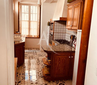  Immeuble � vendre 11 pi�ces 208 m�