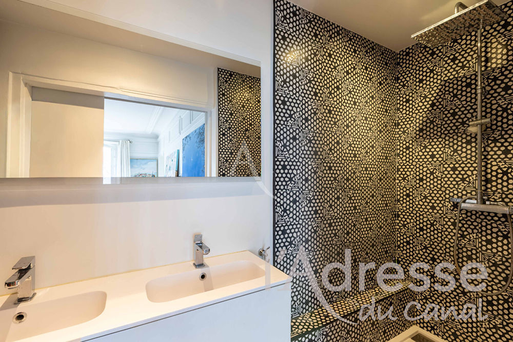 � vendre  Appartement Paris 10