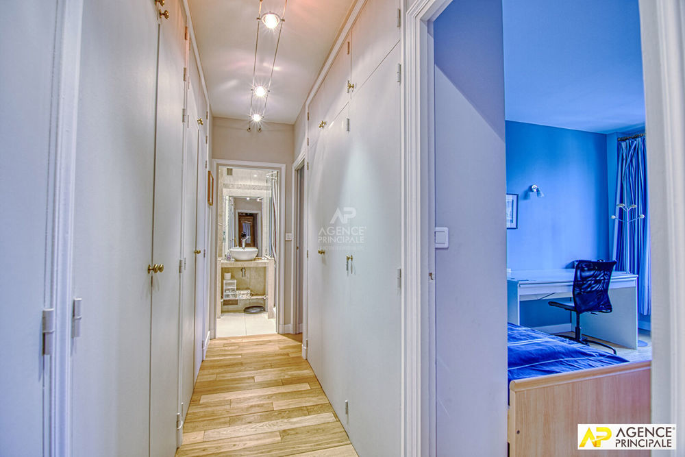 � vendre  Appartement Versailles (78000)