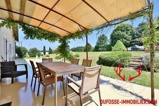  Maison � vendre 8 pi�ces 272 m�