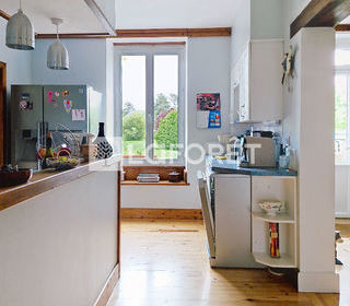  Maison � vendre 6 pi�ces 200 m�