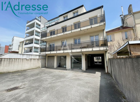 Local commercial Noisy Le Grand 151 m2 320000 93160 Noisy le grand