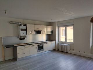  Appartement � louer 4 pi�ces 65 m� Yssingeaux