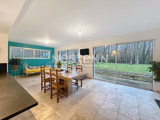  Maison � vendre 8 pi�ces 261 m�