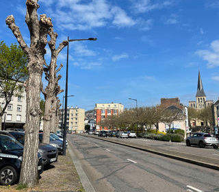  Parking / Garage � louer 