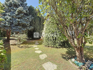  Maison � vendre 9 pi�ces 242 m�