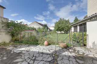  Terrain � vendre 6 pi�ces 138 m�