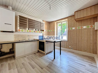  Immeuble � vendre 14 pi�ces 350 m�