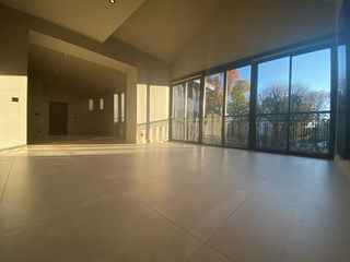  Appartement � louer 4 pi�ces 115 m�