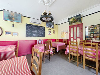  Immeuble � vendre 5 pi�ces 215 m�