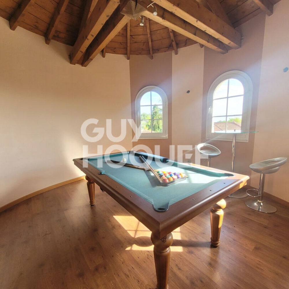 � vendre  Maison M�ze (34140)