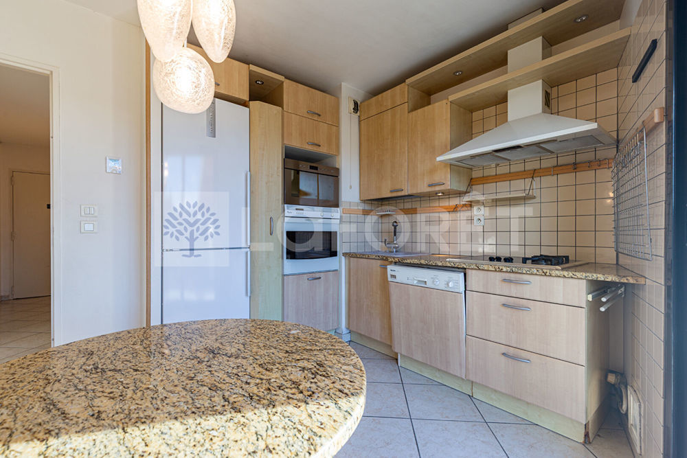 � vendre  Appartement Annecy (74000)