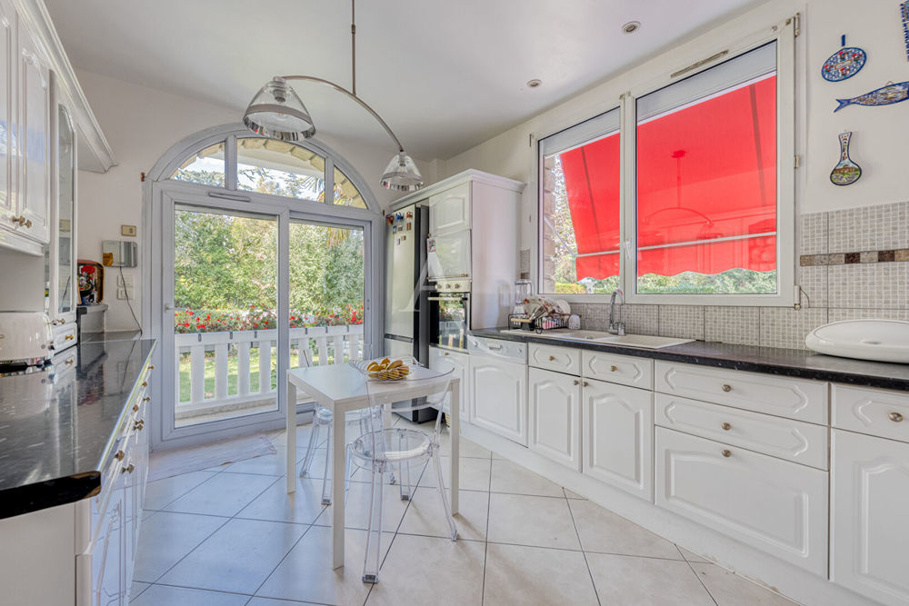 � vendre  Maison Chennevi�res-sur-Marne (94430)