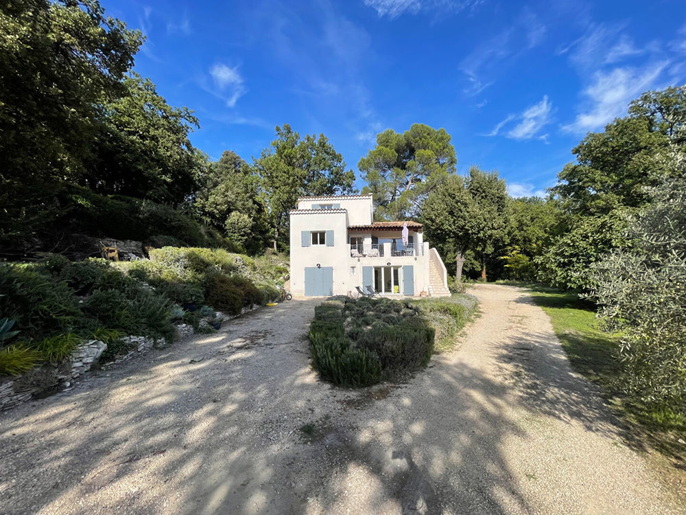 � vendre  Maison �guilles (13510)