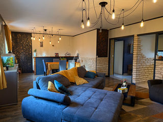  Maison � vendre 8 pi�ces 166 m�