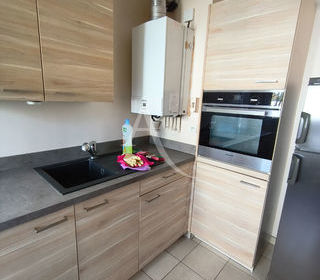  Appartement � vendre 4 pi�ces 83 m�