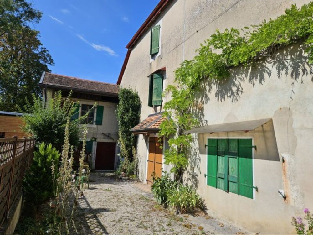� vendre  Maison Divonne-les-Bains (01220)