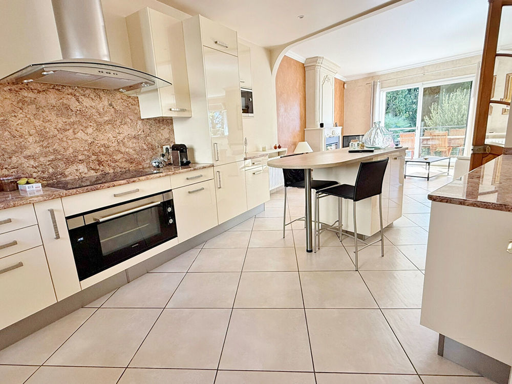 � vendre  Maison L'Ha�-les-Roses (94240)