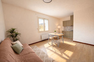  Immeuble � vendre 10 pi�ces 274 m�