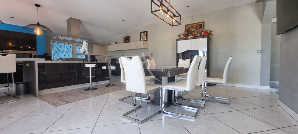 � vendre  Maison Saint-R�v�rend (85220)