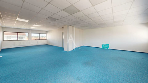 Local commercial CHILLY-MAZARIN 151 m&sup2; 249000 91380 Chilly mazarin