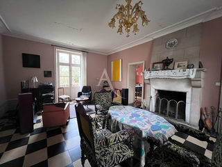  Maison � vendre 12 pi�ces 246 m�