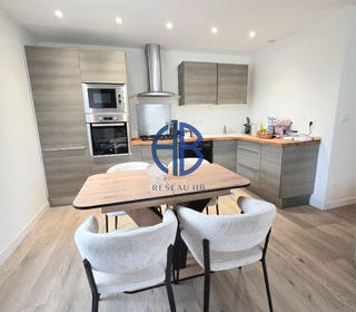  Maison � vendre 8 pi�ces 350 m�