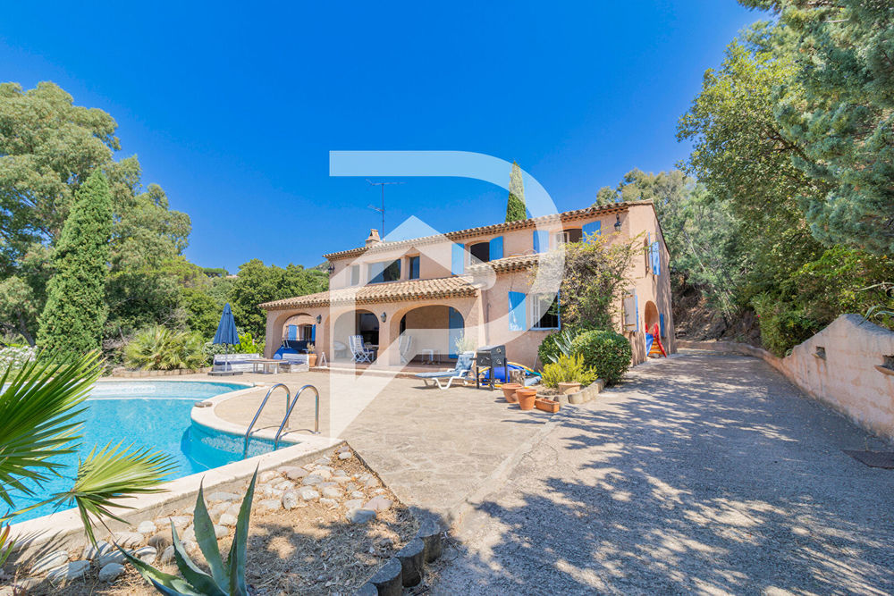 � vendre  Maison Grimaud (83310)