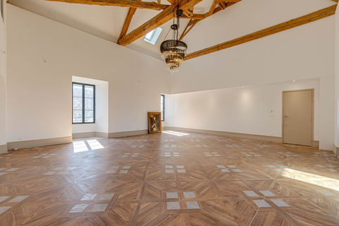   Appartement Draillant au coeur d'un ch�teau du XIV�me si�cle - 4 pi�ces et 125 m� Appartement - 4 pi�ce(s) - 125 m�