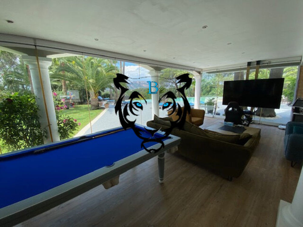 � vendre  Maison Roquebrune-sur-Argens (83520)