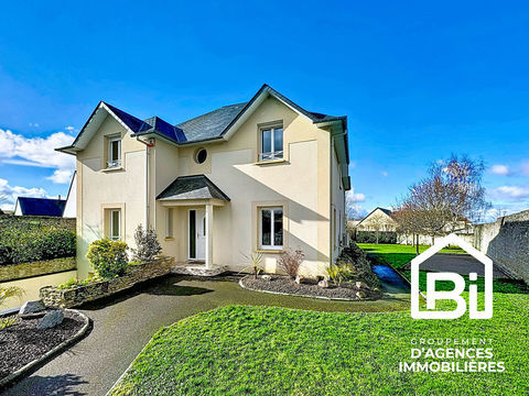   ESCOVILLE -  Maison de 6 pi�ces avec un terrain de 1 506 m2 et sous-sol Maison - 6 pi�ce(s) - 201 m�