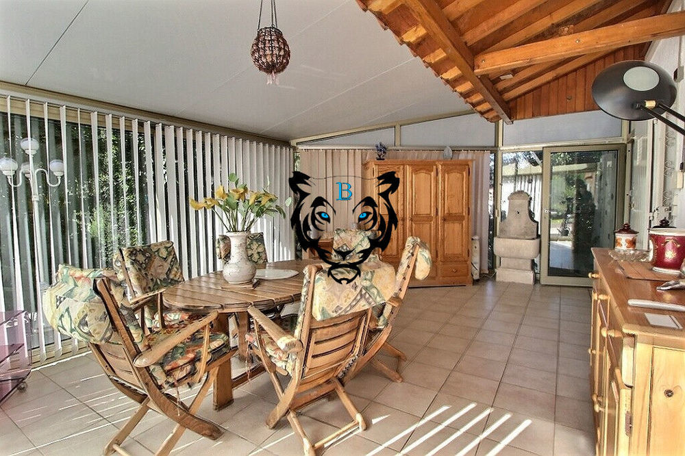 � vendre  Maison Roquebrune-sur-Argens (83520)