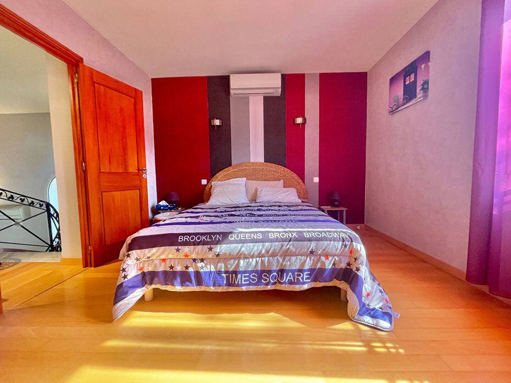 � vendre  Maison Saint-Rapha�l (83700)