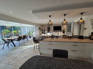  Maison � vendre 9 pi�ces 262 m�