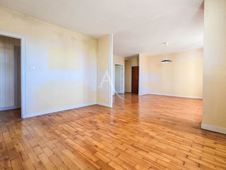  Appartement � vendre 5 pi�ces 80 m�