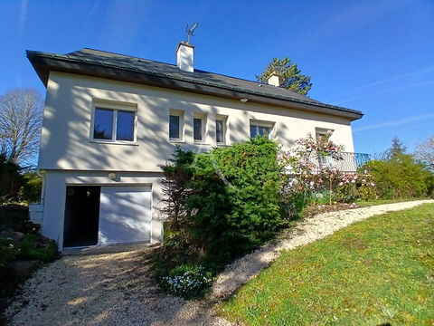   Maison Saulge L'hoptial  7 pi�ce(s) 147 m2 Maison - 7 pi�ce(s) - 147 m�