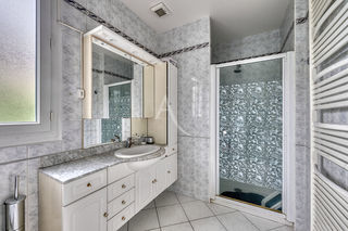  Maison � vendre 7 pi�ces 195 m�