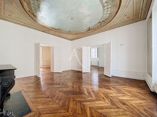  Appartement � louer 5 pi�ces 177 m� Saint germain en laye