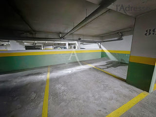  Parking / Garage � louer 