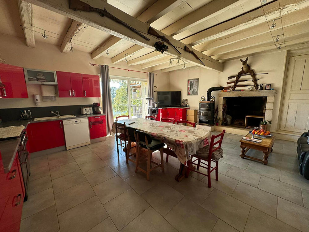 � vendre  Maison L'Isle-Jourdain (86150)